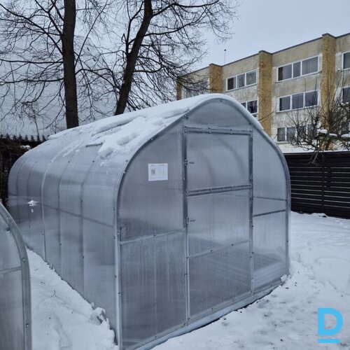 Polikarbonāta siltumnīcas