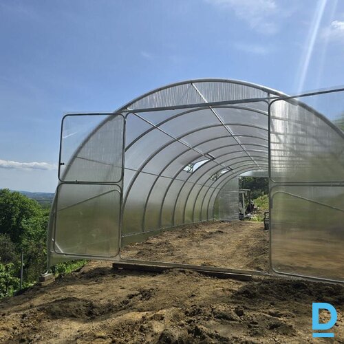 Polikarbonāta siltumnīcas