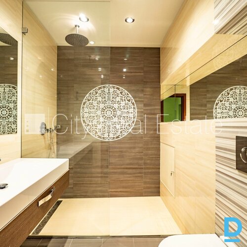 Pārdod dzīvokli Jūrmalā