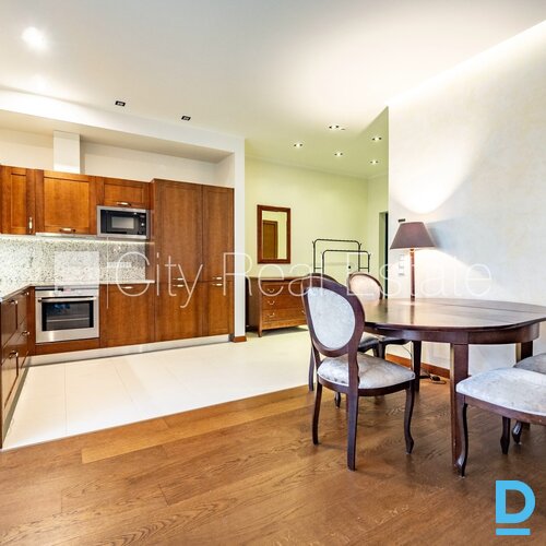 Pārdod dzīvokli Jūrmalā