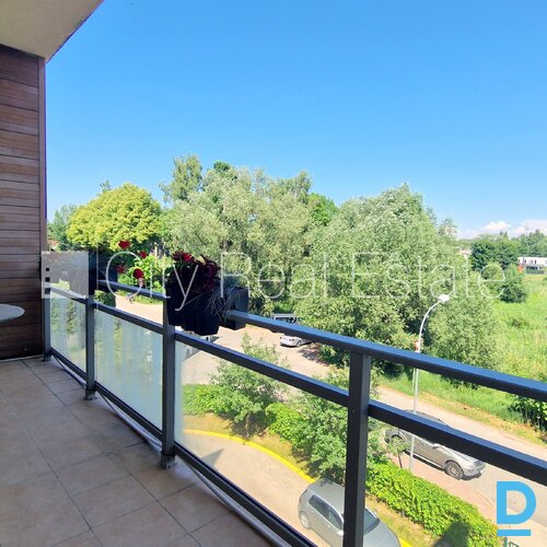 Izīrē dzīvokli Jūrmalā