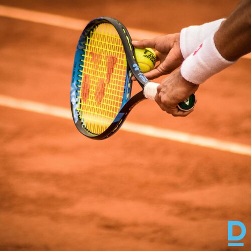 Piedāvā Teniss