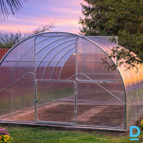 Polikarbonāta siltumnīcas