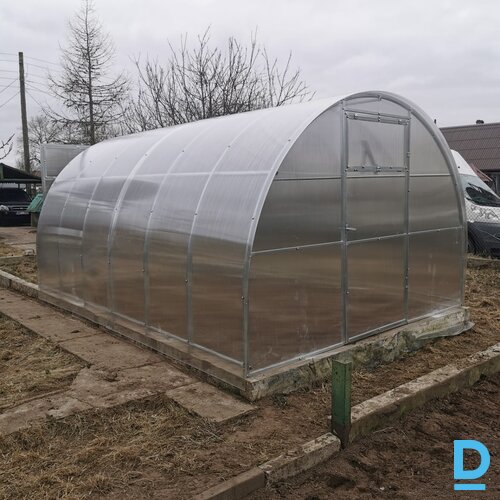 Polikarbonāta siltumnīcas