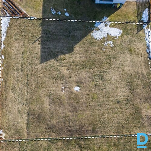 Pārdošanā 1223 m² zemes gabals privātmājas būvniecībai slēgtā ciematā "Lapsas".P