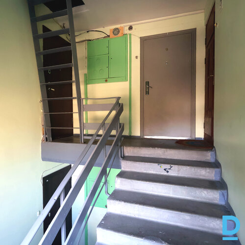 Pārdod dzīvokli Graudu iela 20