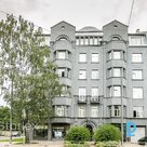 Birojs ar balkonu pie Ernesta Birznieka-Upīša ielas