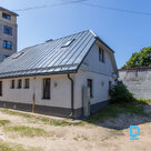 Продается пятиквартирный дом с тремя парковочными местами в самом центре Риги. Д