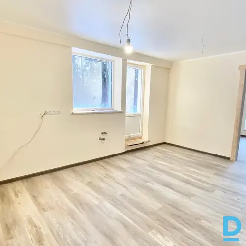 Pārdod mājas Piekūnu 11