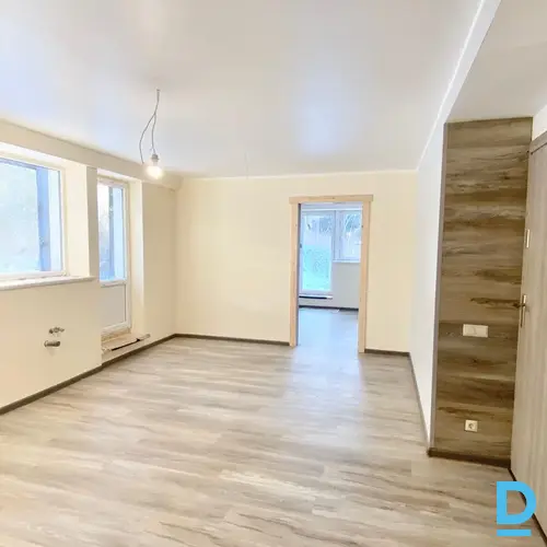 Pārdod mājas Piekūnu 11