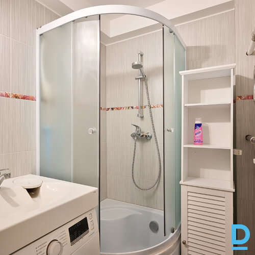 Pārdod dzīvokli Mālkalnes prospekts 16