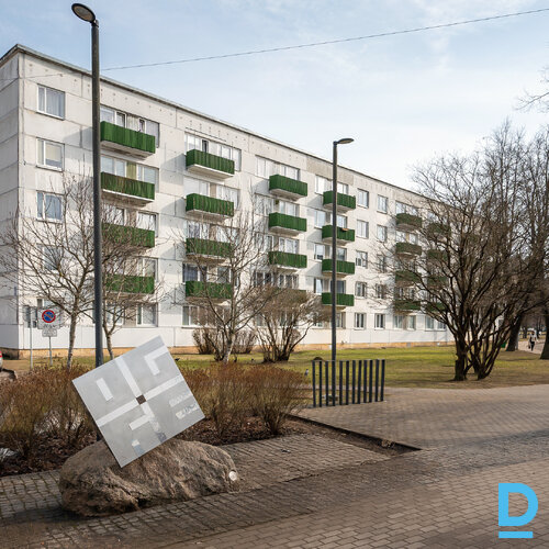 Pārdod dzīvokli Mālkalnes prospekts 16