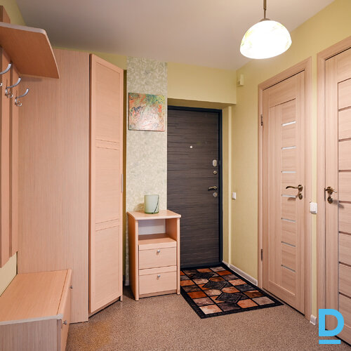 Pārdod dzīvokli Mālkalnes prospekts 16