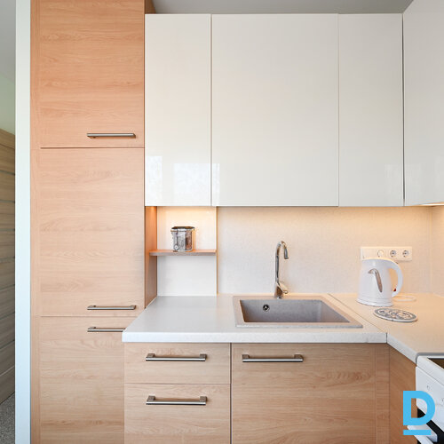 Pārdod dzīvokli Mālkalnes prospekts 16