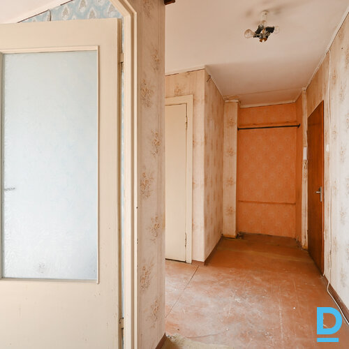 Pārdod dzīvokli Ausekļa prospekts 10