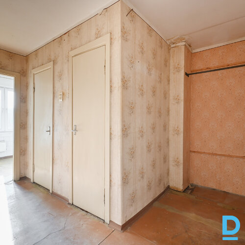 Pārdod dzīvokli Ausekļa prospekts 10