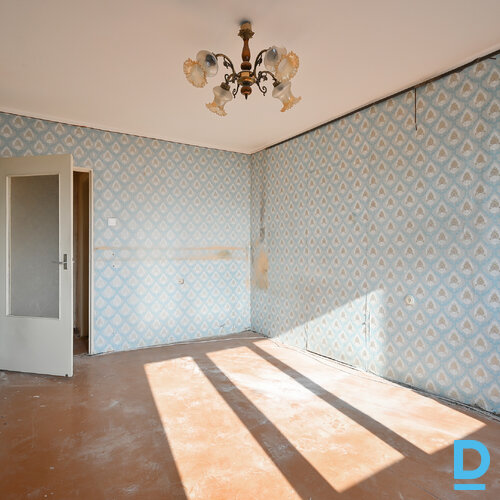 Pārdod dzīvokli Ausekļa prospekts 10