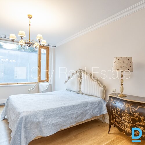 Izīrē dzīvokli Jūrmalā