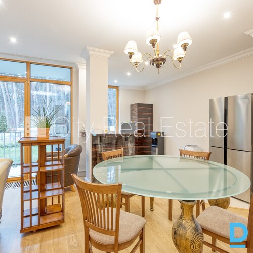 Izīrē dzīvokli Jūrmalā