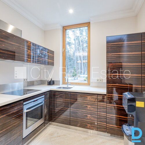 Izīrē dzīvokli Jūrmalā