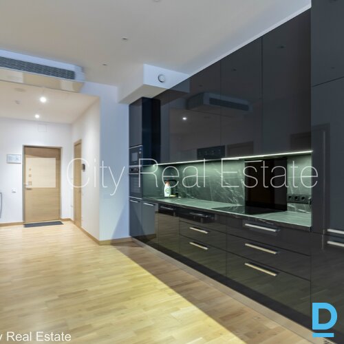 Izīrē dzīvokli Jūrmalā