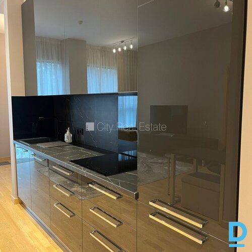 Izīrē dzīvokli Jūrmalā