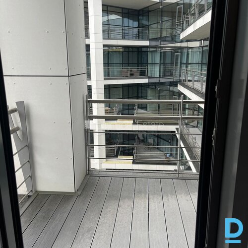 Izīrē dzīvokli Jūrmalā