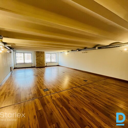 Biroja telpas "Valdemāra Pasāžā"