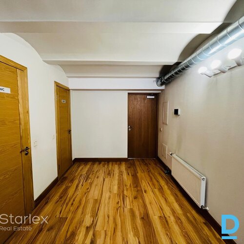 Biroja telpas "Valdemāra Pasāžā"