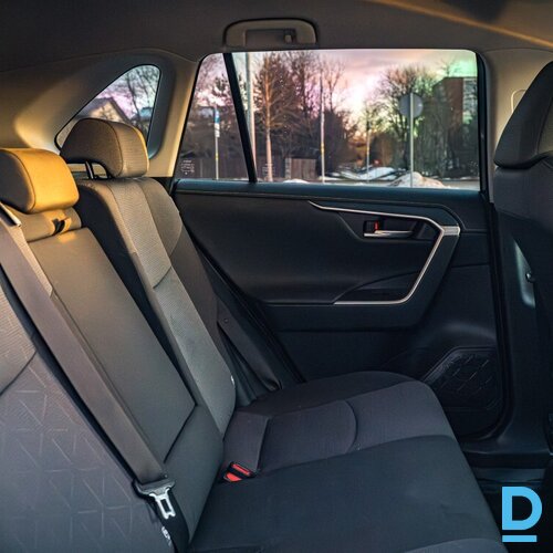Pārdod Toyota Rav4 2.0i, 2019 Pārdod Toyota Rav4 2.0i, 2019