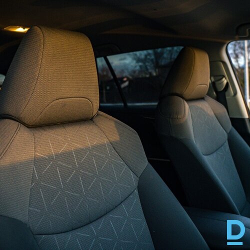 Pārdod Toyota Rav4 2.0i, 2019 Pārdod Toyota Rav4 2.0i, 2019