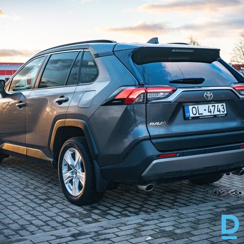 Pārdod Toyota Rav4 2.0i, 2019 Pārdod Toyota Rav4 2.0i, 2019