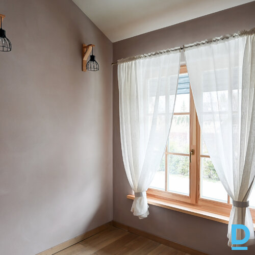 Pārdod māju Mežogu iela 6