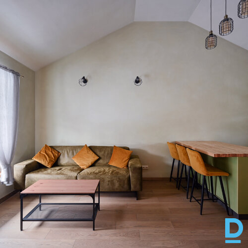 Pārdod māju Mežogu iela 6