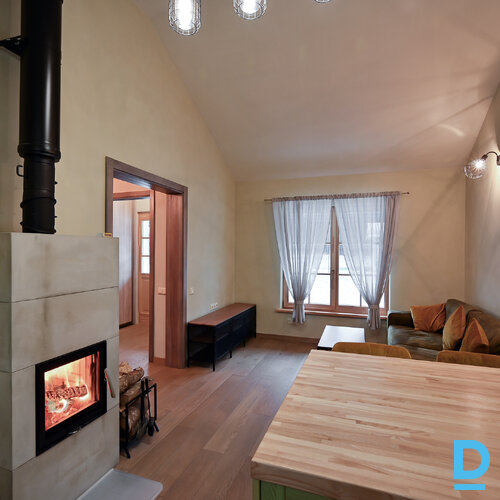 Pārdod māju Mežogu iela 6