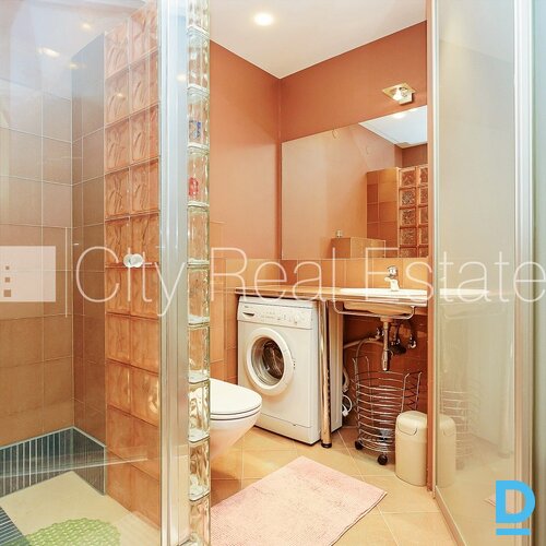 Izīrē dzīvokli Jūrmalā