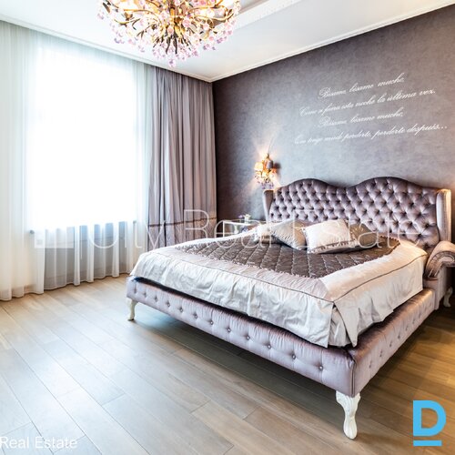 Izīrē dzīvokli Rīgā