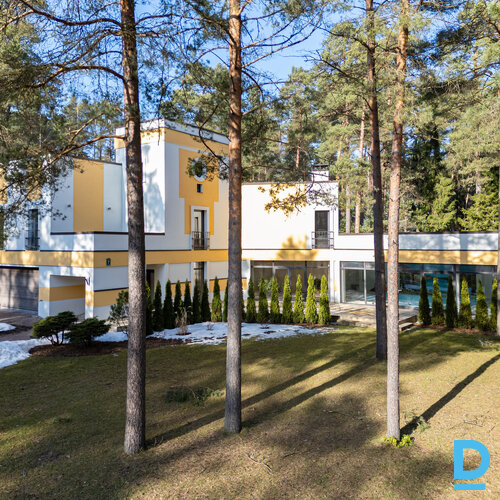 Pārdod māju Dzērvju iela 7, Sunīši, Garkalnes novads, 450m²