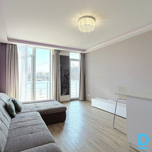 Izīrē dzīvokli Salnas iela 21