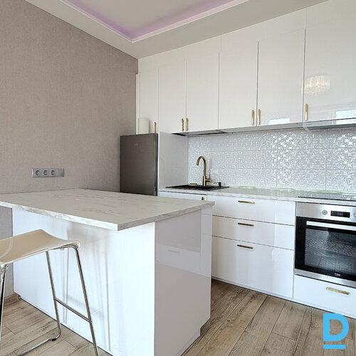 Izīrē dzīvokli Salnas iela 21