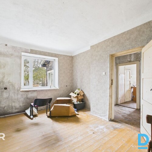 Pārdošanā vienstāvu privātmāja ar plašu 2270 m² zemes gabalu Gulbenē.Māja celta Pārdošanā vienstāvu privātmāja ar plašu 2270 m² zemes gabalu Gulbenē.Māja celta