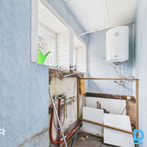 Pārdošanā vienstāvu privātmāja ar plašu 2270 m² zemes gabalu Gulbenē.Māja celta Pārdošanā vienstāvu privātmāja ar plašu 2270 m² zemes gabalu Gulbenē.Māja celta