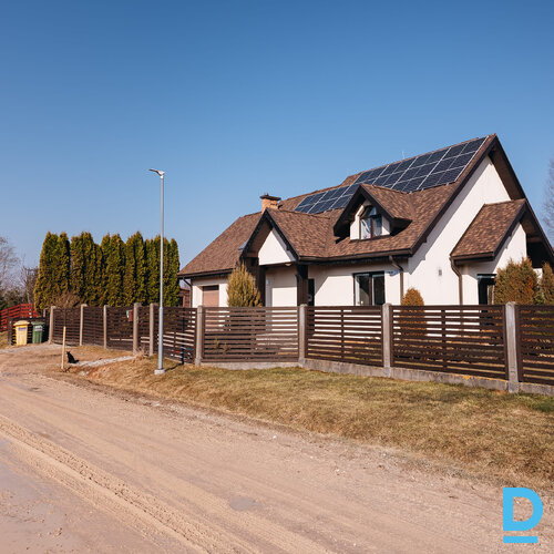 Pārdod māju Gravu iela 17 Pārdod māju Gravu iela 17