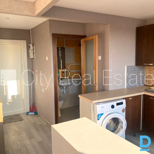 Izīrē dzīvokli Rīgā