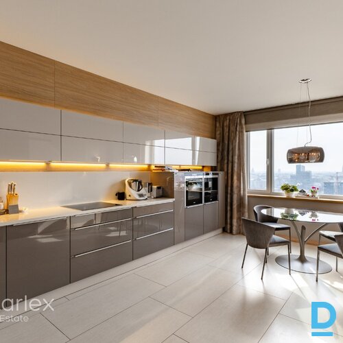 Premium PENTHOUSE dzīvoklis tiek pārdots - Skanstes augstumos