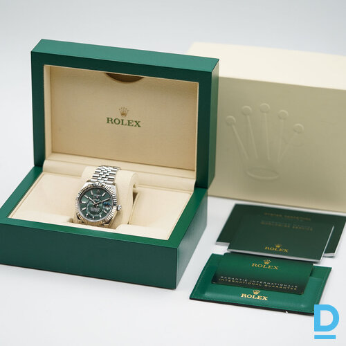 Pārdod Rolex Sky-Dweller