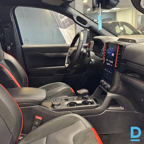 Pārdod Ford Raptor Performance 3.0i, 2025