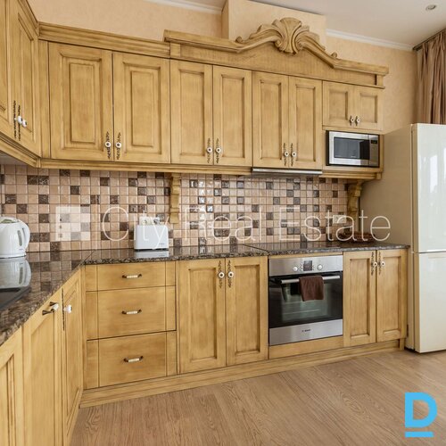 Pārdod dzīvokli Jūrmalā