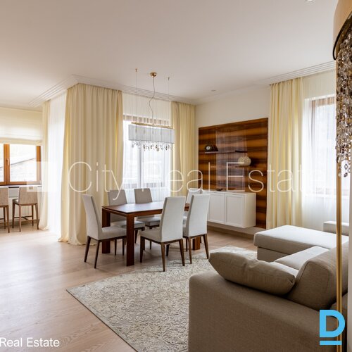 Pārdod dzīvokli Jūrmalā