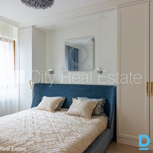 Pārdod dzīvokli Jūrmalā